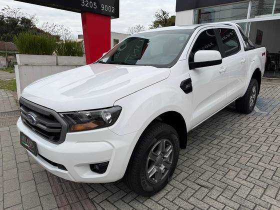 FORD RANGER 2.2 XLS 4X4 CD 16V DIESEL 4P AUTOMÁTICO FORD RANGER 2.2 XLS 4X4 CD 16V DIESEL 4P AUTOMÁTICO